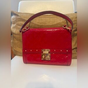 Louis Vuitton Monogram Vernis Spring Street in Vibrant Red